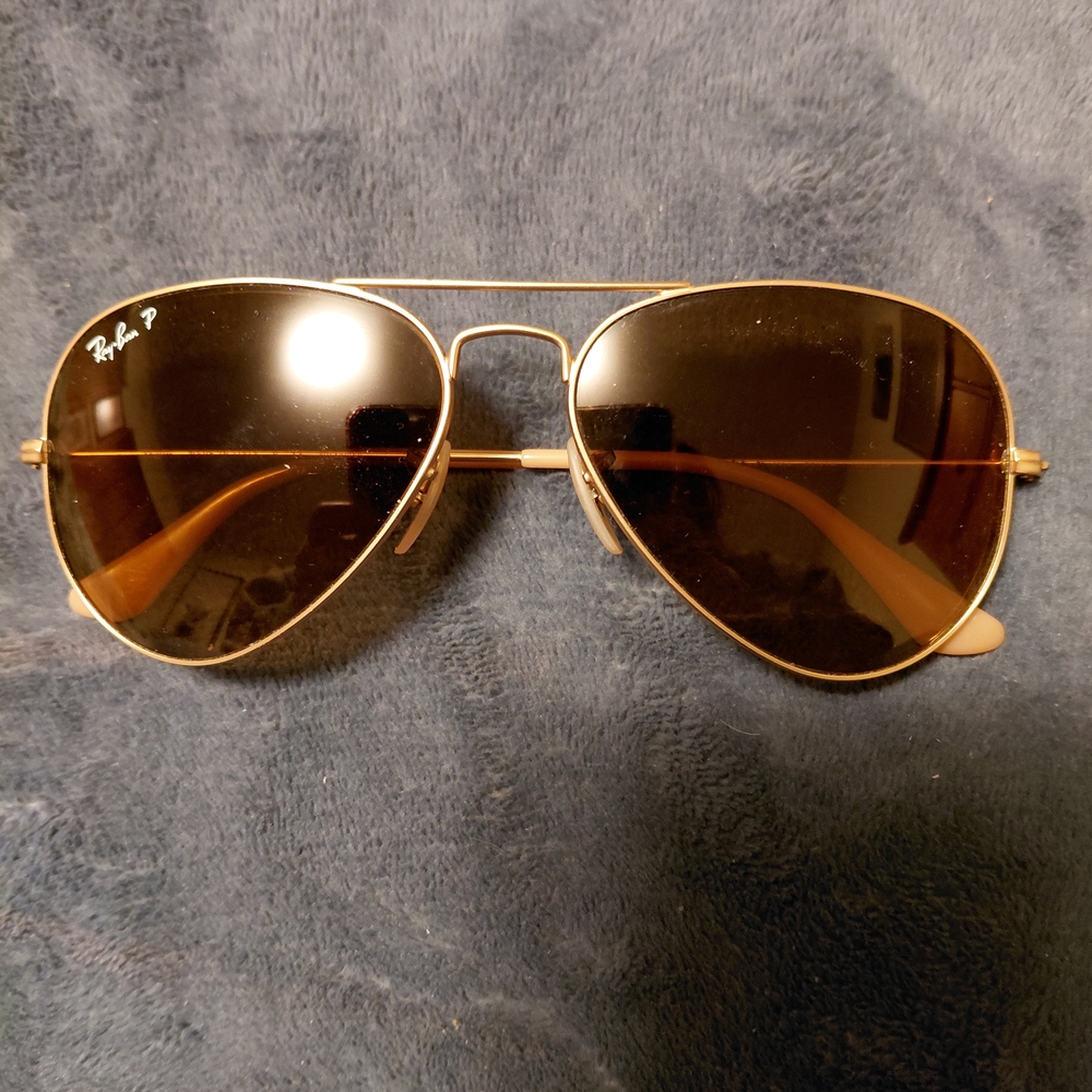 Ray-Ban Gold Frame Sunglasses with Dark Lenses